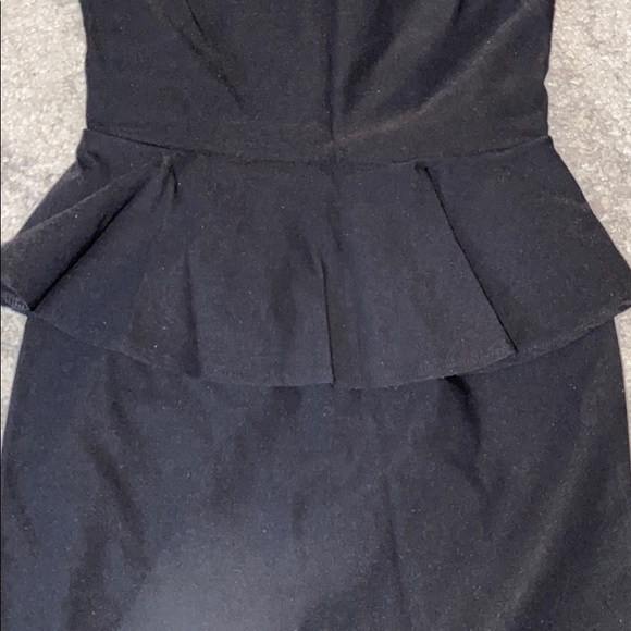 Black peplum dress with lace top - Picture 3 of 3